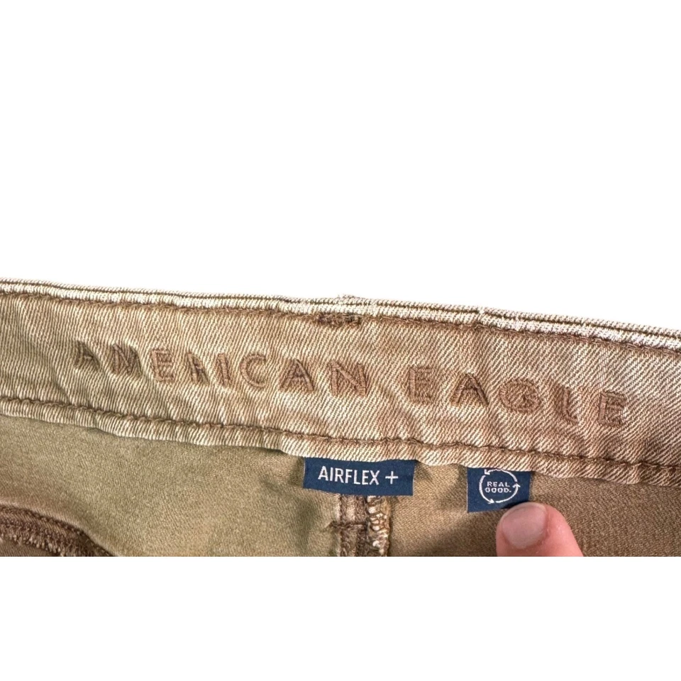 Pantalones de mezclilla informales American Eagle AirFlex+ calce ajustado caqui tostado 36x30 para hombre Foto 4 de 4