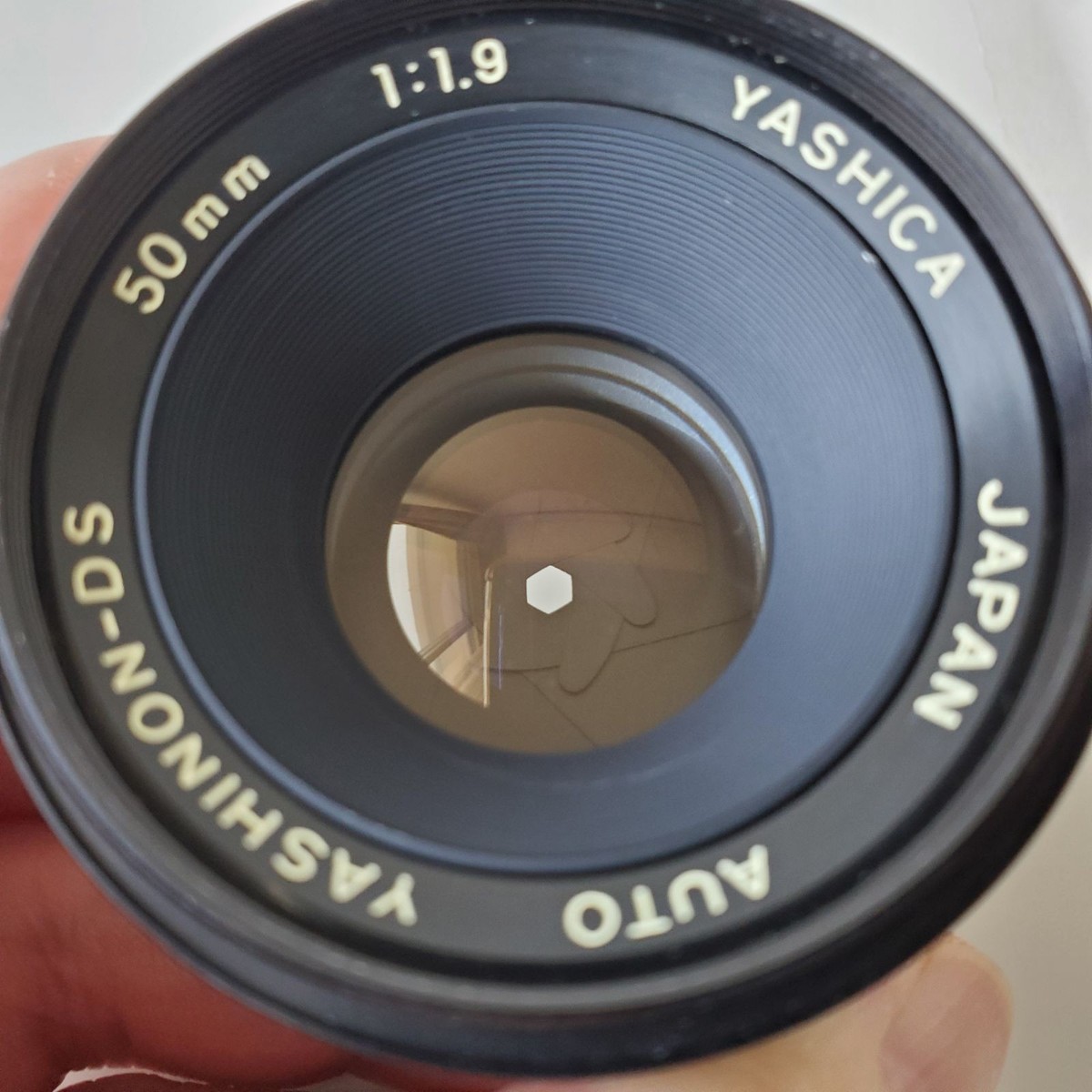 Yashica Auto Yashinon-DS 50mm f1.9 M42 Mount Tomioka Lens Tested