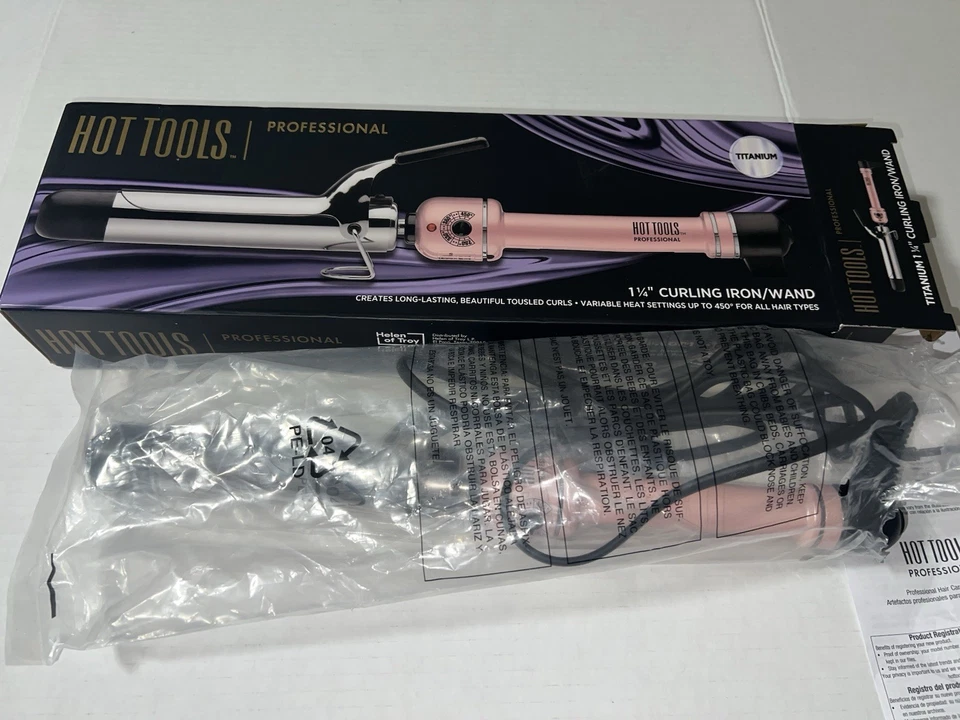 Hot Tools Professional Fast Heat Up Titanium Curling Iron/Wand, 1 1/2” - Imagem 2 de 4