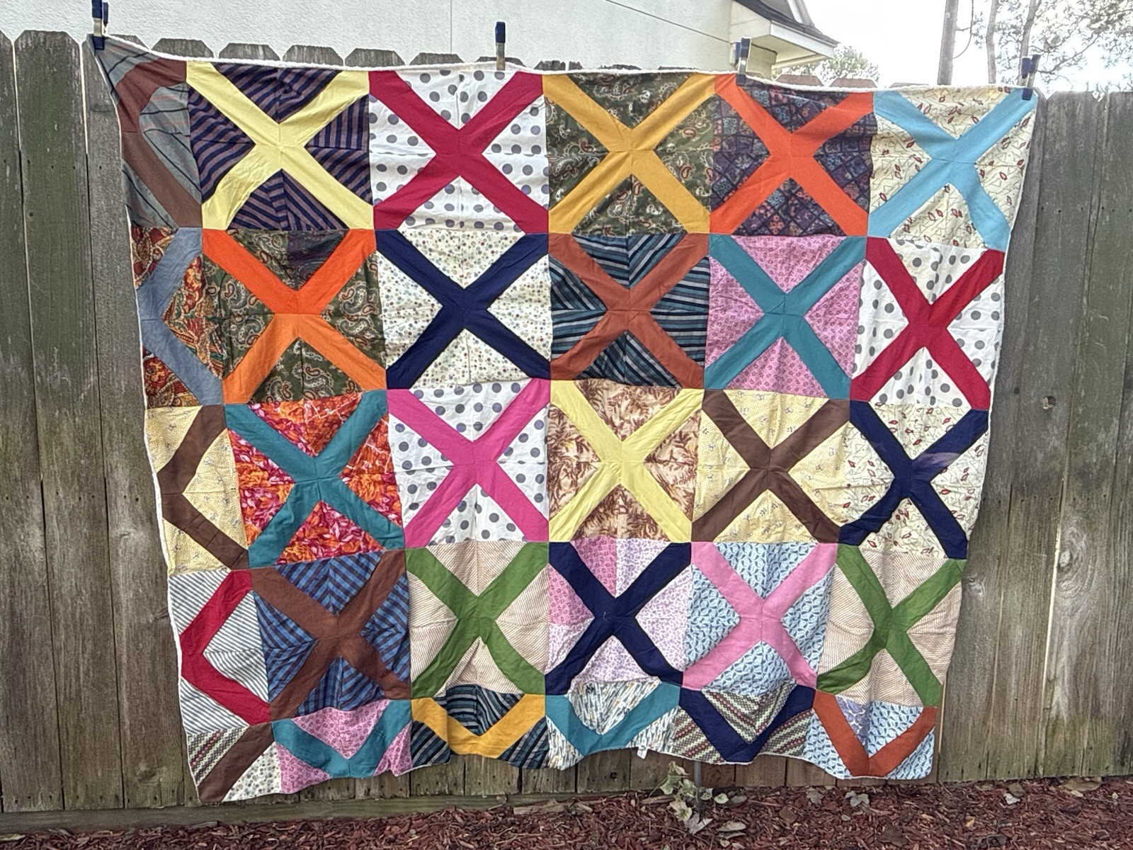 Very Rare VTG White Tumbling Bloc MORGAN JONES Chenille Blan