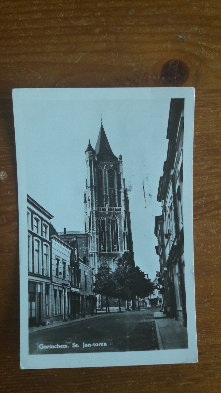 Picture 20 of 47