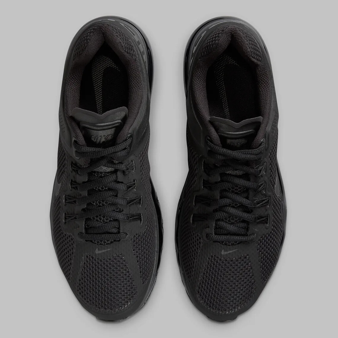28cm 新品 ナイキ エア マックス 2013 FZ3156-010 ブラック Nike Air Max 2013 Triple Black FZ3156-010 sz 14 Men's Retro