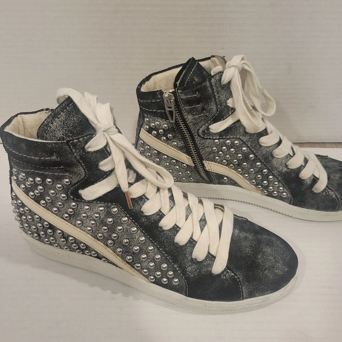 Dolce vita natty studded best sale sneakers
