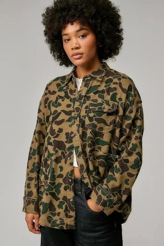 BDG Urban Outfitters Dani Flanell Shirt Tunika Top Butondown Army Print S 276412
