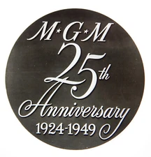 MGM PICTURES 25th ANNIVERSARY LOGO DESIGN PHOTO 8X10 1924-1949 STUDIO LM 15436