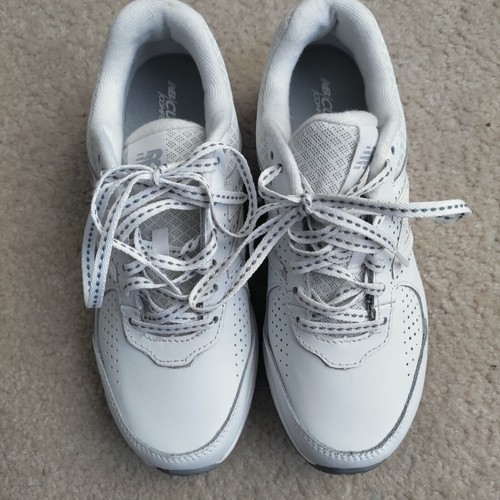 New Balance 411 v2 Womens Size 5.5 White Athletic Casual Shoes Sneakers WW411WT2 - Picture 5 of 8