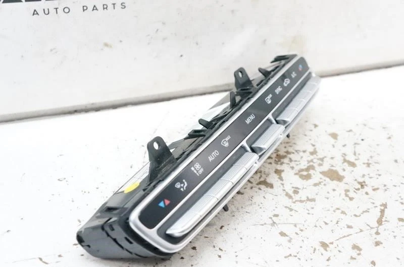 Mercedes-Benz C 300 2015 calefacción aire acondicionado control de temperatura A2C9556640001 OEM Foto 4 de 4