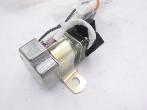 OEM Komatsu Starter Relay Switch For Wheel Loader WA100 11Y-06-11391 - 第 3/3 張圖片