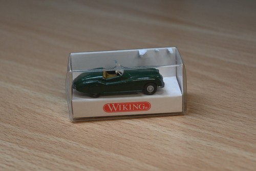 Wiking #0200012 escala 1/87 HO - Jaguar Sport verde | Condition: New