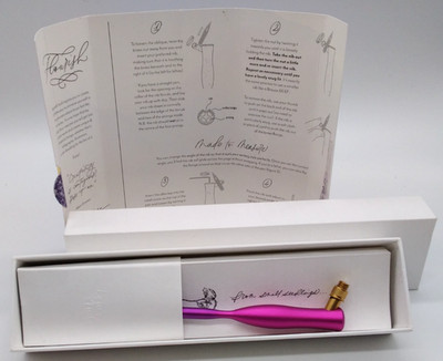 Tom's Studio Calligraphy Flourish Pen Oblique Nib Holder Limited Pink Turquoise