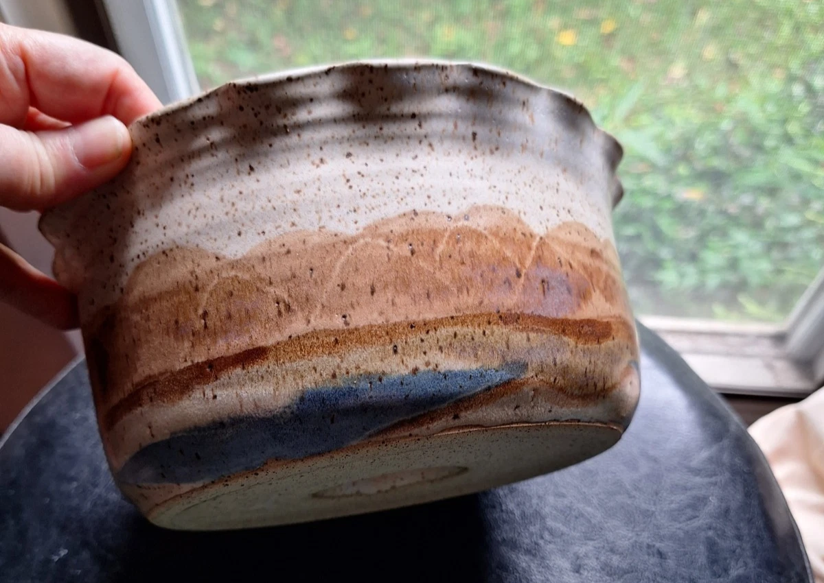 Studio Art Pottery Ceramic Bundt Cake Pan Stoneware Signed specked Artisan ANNA
