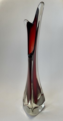 Vintage Three Finger Swung Art Glass Vase, Red Cased in Clear, Polished Bottom - Picture 12 of 20