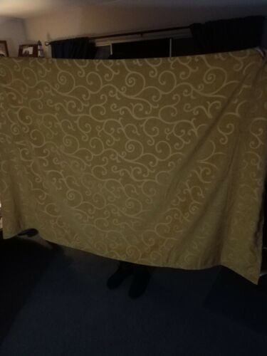 Marriott Queen Bed Throw by Koni Gold - Picture 8 of 12