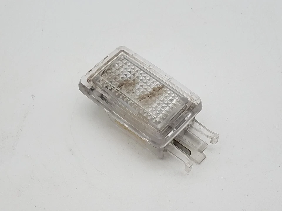 Conjunto de luz de cortesía interior lado conductor trasero izquierdo ford windstar 1999-2003 Foto 4 de 4