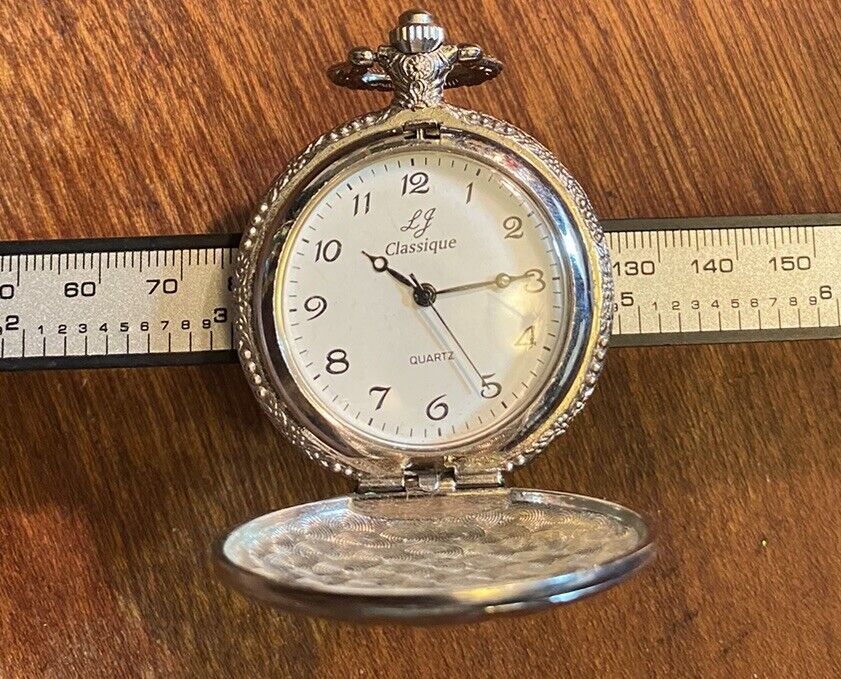 Pocket Watch Louis Jourdan Classique Silver Toned Squared Pocket Watch Louis Jourdan Classique Silver Toned Squared