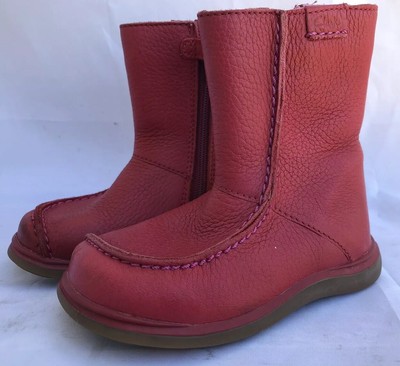 clarks boots size 5.5