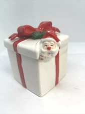 VTG FITZ AND FLOYD CHRISTMAS TRINKET BOX WITH SANTA AND RED BOW JAPAN
