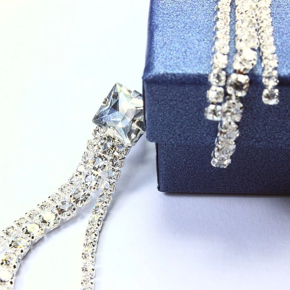 Set Collana Orecchini pendenti collier con strass elegante cerimonia argento - Immagine 3 di 4