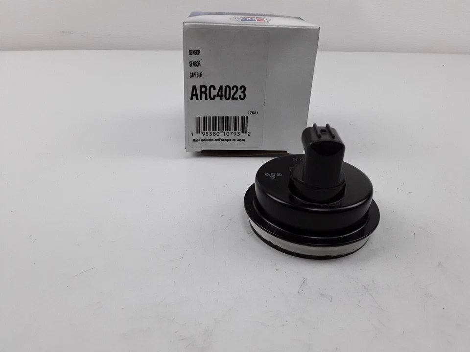 Sensor de velocidad de rueda ABS delantero para Lexus LS430 2001 2002 2003 20042005 2006 Foto 3 de 4