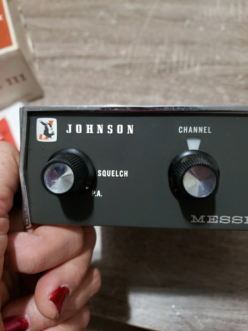 JOHNSON CB 2WAY RADIO MESSENGER MODEL NO. 242143 WITH MANUAL AND BOX