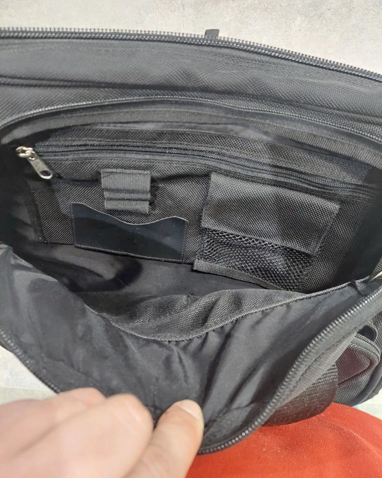 Samsonite Briefcase Computer Laptop Bag Portfolio Messenger Travel 18" - Image 3 of 4