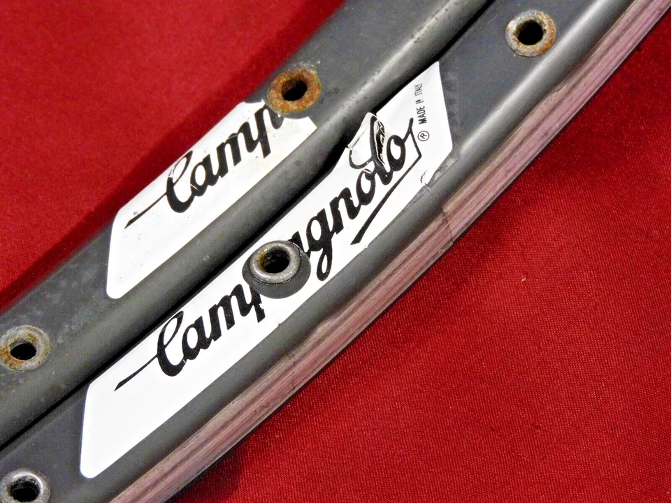 2 Vintage Campagnolo Omega 19 Dark Gray Clincher Rims 32 / 36 Holes @ 435 grams - Image 2 of 4