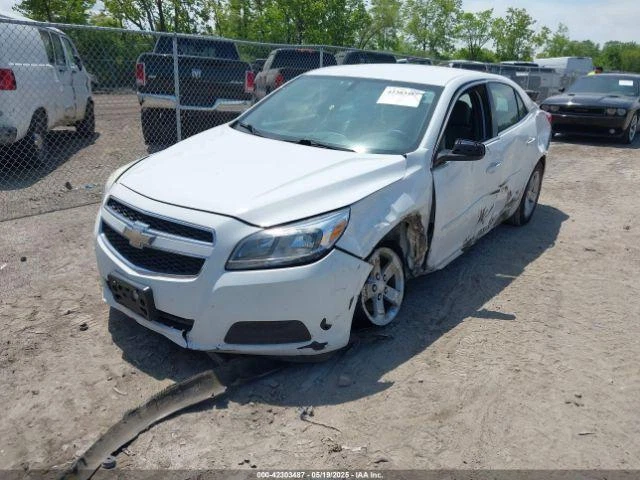 Conjunto de filtro de aire usado se adapta a: Chevrolet Malibu VIN 2013 1 cuarto dígito nuevo estilo Foto 2 de 4