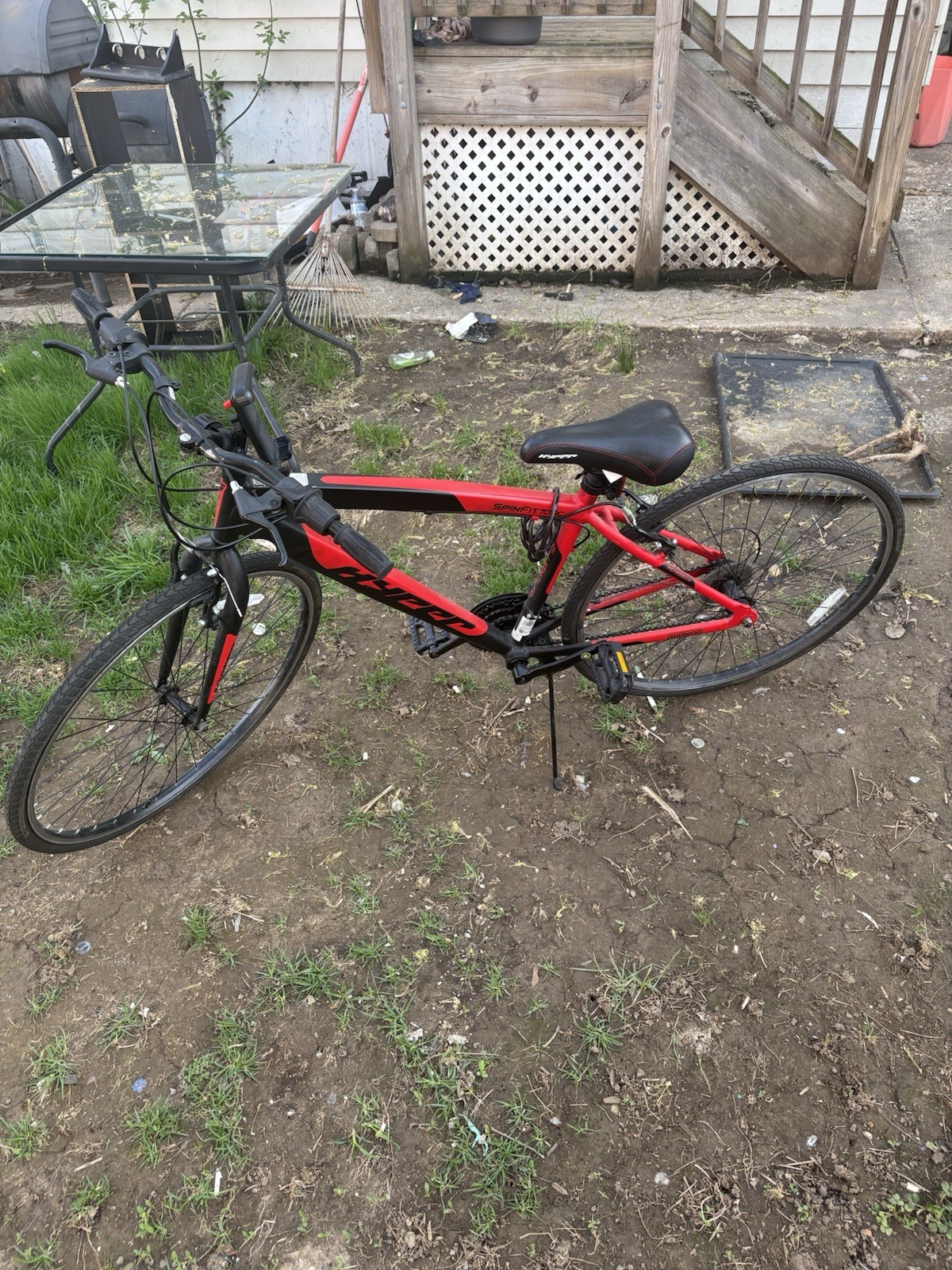 Schwinn S29 Hybrid Bike 700C Wheels 21 Speed Red & Black Aluminum Flat Bar