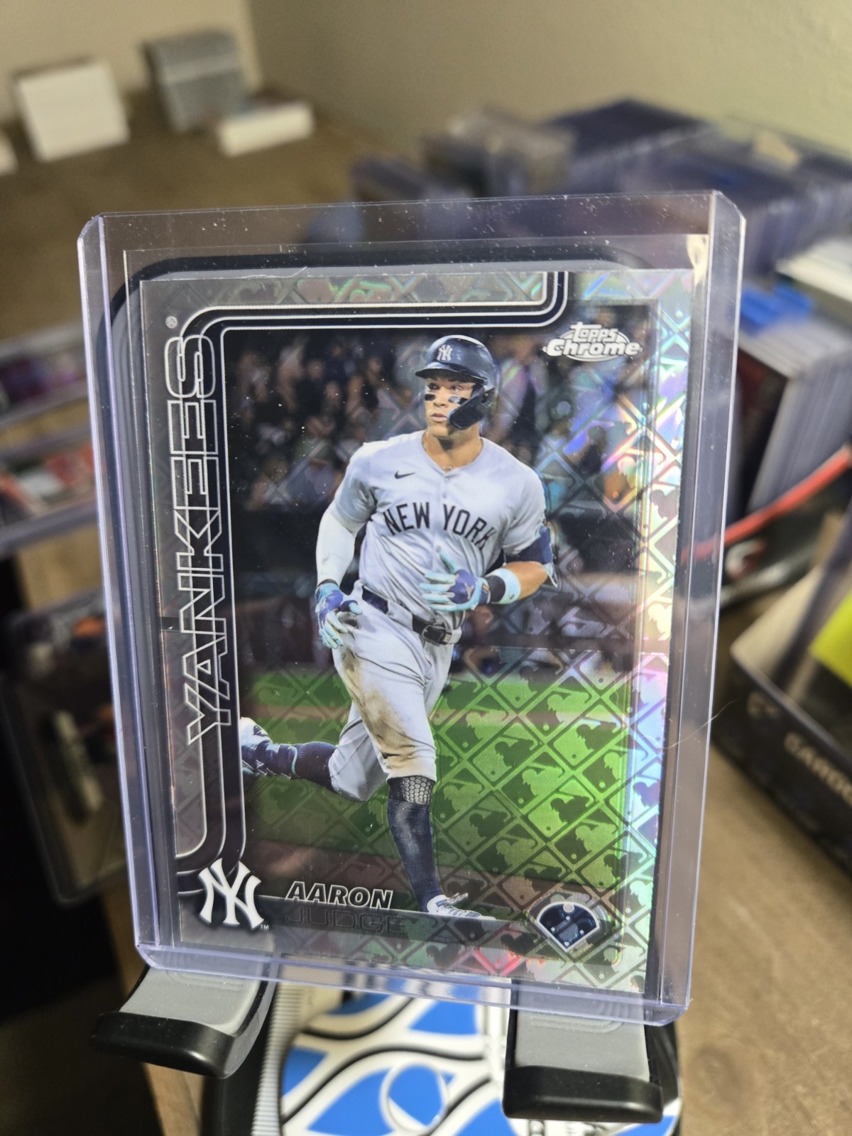 2025 Topps Chrome Logofractor Edition - Aaron Judge #99 Image Variation SP