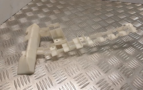 VW TOUAREG 7LA, 7L6, 7L7 Stoßstangenhalter hinten rechts 7L0880676 28430121