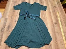 Grace & Lace Dress Women's Size Medium Green Short Sleeve Dress Tie Waist