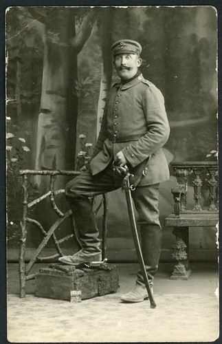 German WW1 Portrait Photo - Soldier With Boot Spurs & Large Sabre Sword