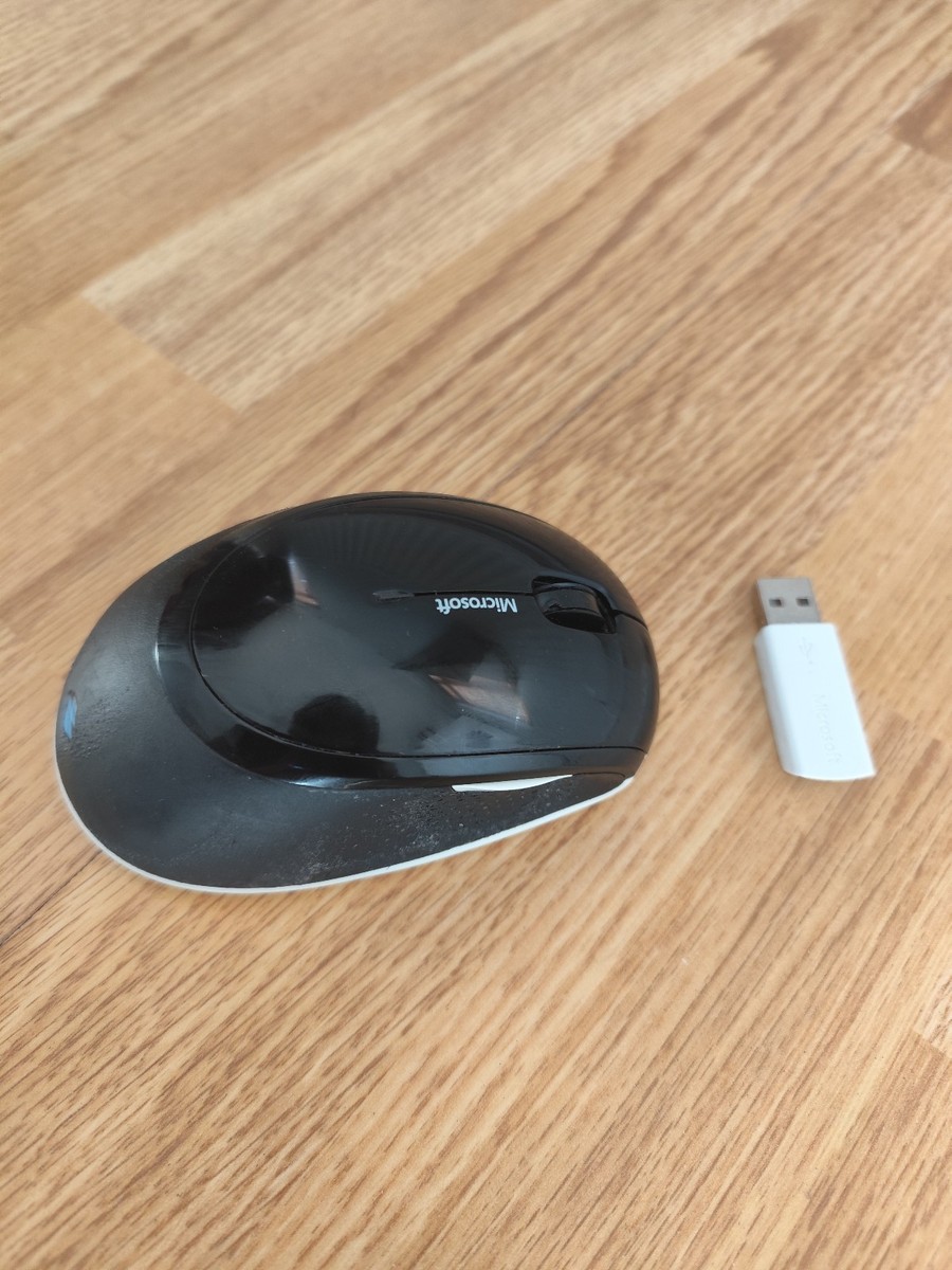 Microsoft Wireless Desktop 3050 Keyboard and Mouse, Black - PP3