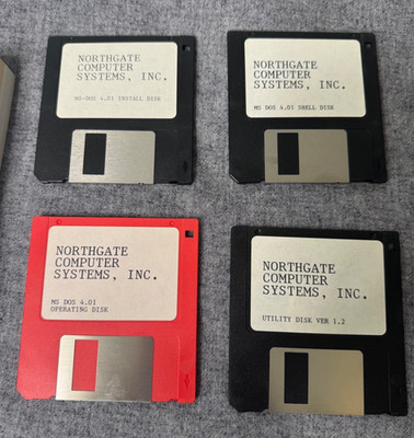 Microsoft GW-BASIC Interpreter User s Guide + Northgate MS-DOS 4.01 OEM Disk Set