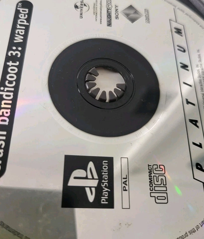 Crash Bandicoot 3 Warped - Sony Playstation 1 (PS1) Game *W/ Manual - PAL* - Image 4 of 4