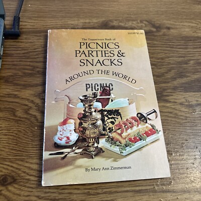 Tupperware Book of Parties and Snacks Around the World 1967 Trade PB