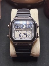 Casio AE-1300WH-8AV  Sleek Square Digital Watch Great Condition 