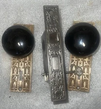 Antique  Lockset By Mallory & Wheeler Fleur De Lis