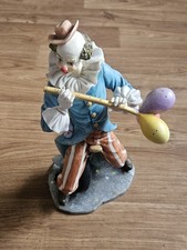 Vintage Leonardo Collection Clown Figurine with Flute and Balloons 1997(England)