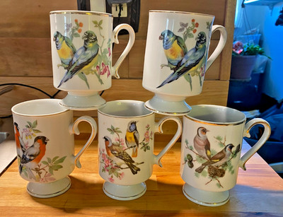 Royal Crown Japan Bird Pedestal Cups Mixed Songbird Set of 5 Gold Trim