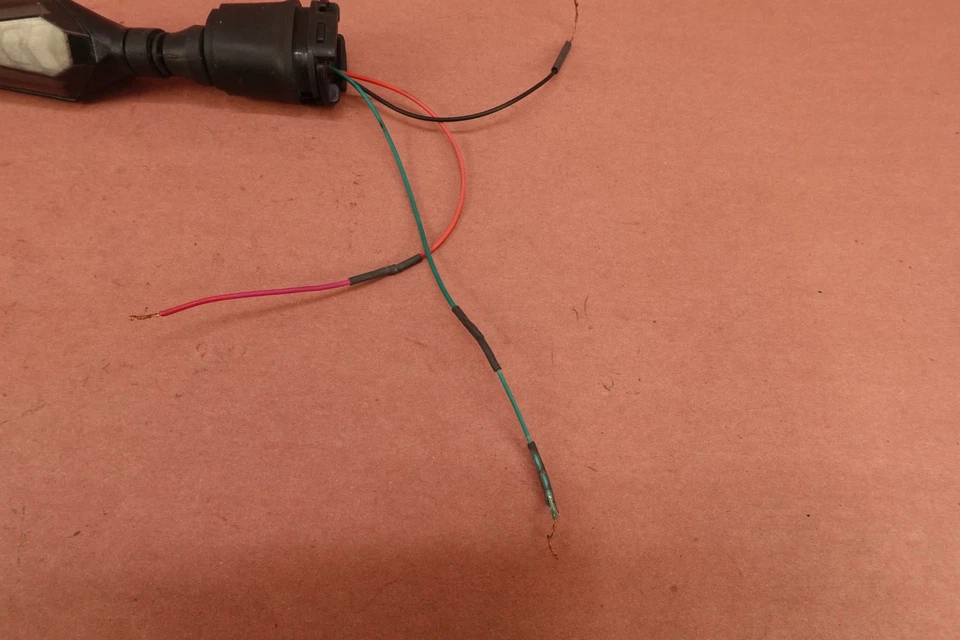 Luz LED intermitente izquierda Yamaha FZ6-R FZ6R FZ6 FZ600 2004-2009 Foto 2 de 4