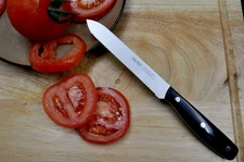 REAO BRAND - 5" INCH TOMATO / BREAD KNIFE - POM HANDLE 3 RIVETS 