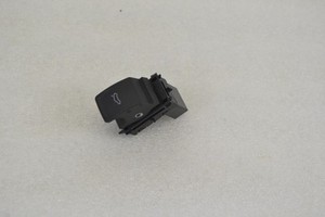 Original VW Tiguan 5NA Schalter Heckklappe aus Türverkleidung 3G0959831 a54515