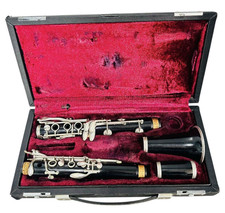 Clarinetto Yamaha YCL-24 modello entry-level in resina ABS piatto con...