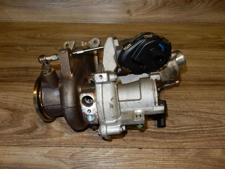 20-22 VOLKSWAGEN TIGUAN 2.0L TURBOCOMPRESOR CON COLECTOR DE ESCAPE (06K-145-061A) OEM Foto 2 de 4