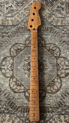 Fender Roasted Maple Precision Bass Hals, 20 Medium Jumbo Bünde, 9,5", C-Form