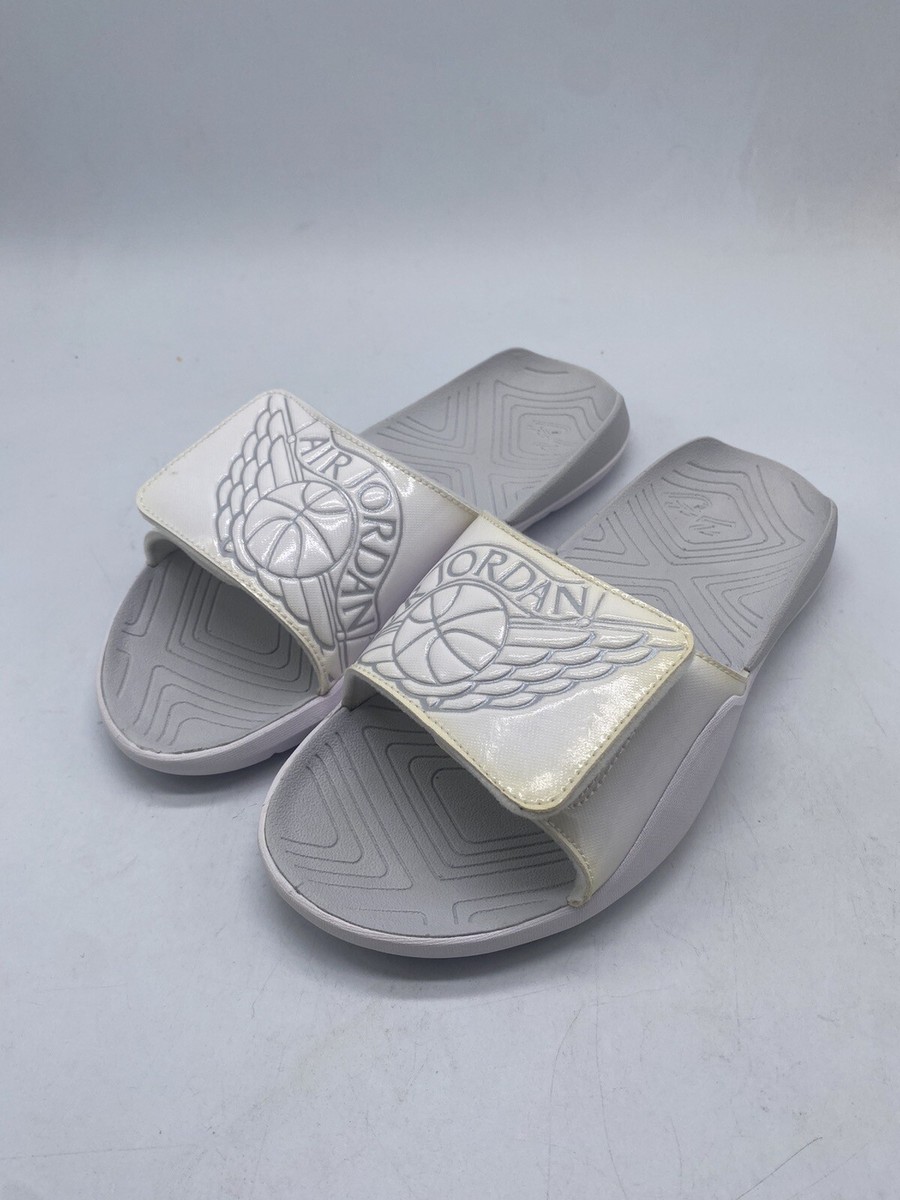 Nike Air Jordan Hydro GS Slide White Silver Size 6Y AA2516