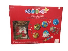 NEW CREATOLOGY Christmas Ornament Craft Kit ,MAKES 6 Round Ornaments Ages 6 