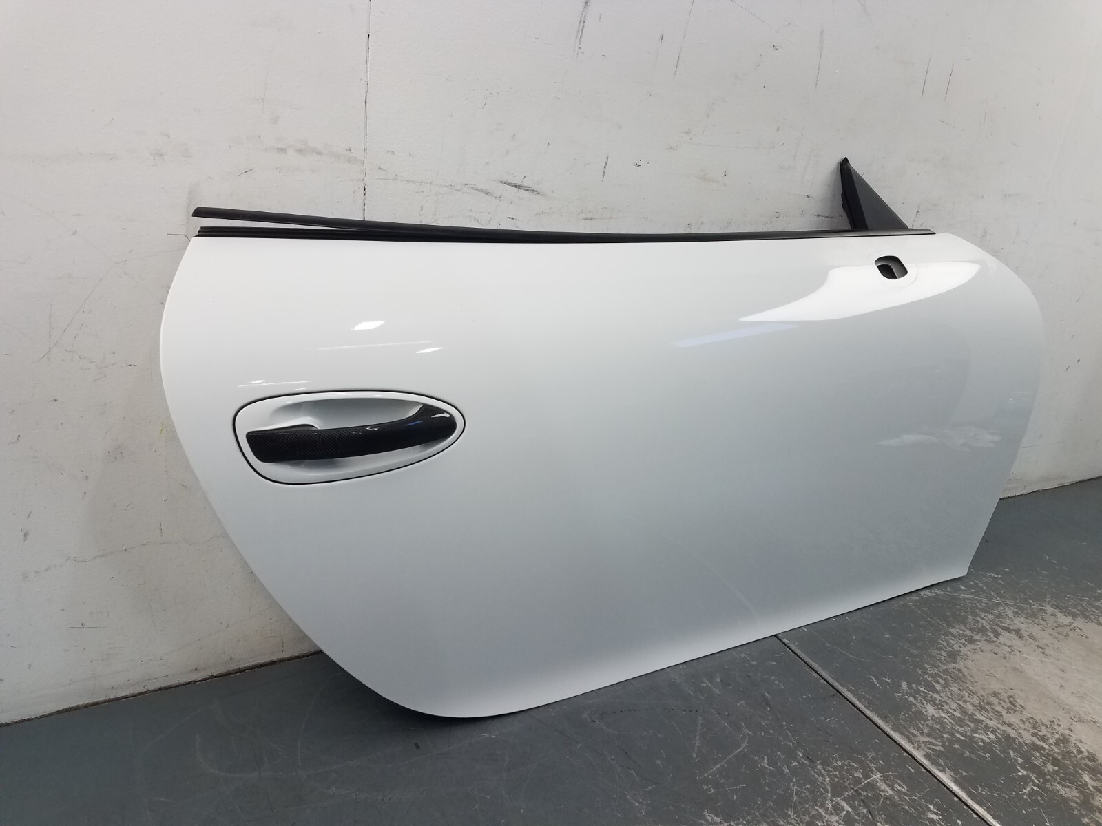 2014 Porsche 911 GT3 991.1 Right Passenger Door / Carbon Handle #3456 A4