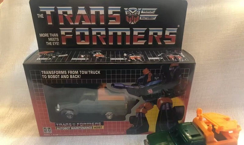 Classic replica G1 Transformable toy Trailbreaker Hoist Action figure - Image 2 of 4